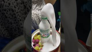 【iPhone】メントスサイダーフルーツポンチに湧き上がるいい歳の姉たち#shorts