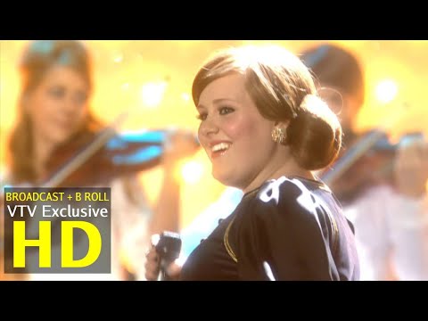 Adele & Mark Ronson - God Put A Smile Upon Your Face (Live @ BRIT Awards 2008) HD Remaster