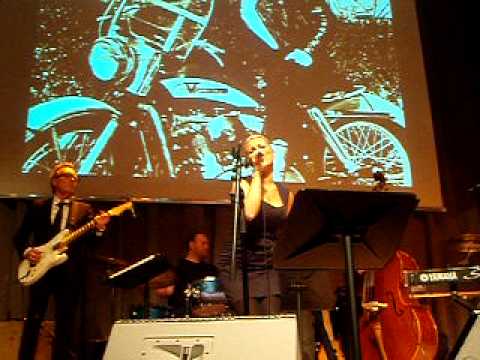 Elvis Memorial Concert 2007 - Heiða Ólafs - Trouble