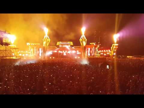 Let it Roll (snippet) from Platinum VIP opening show 2016