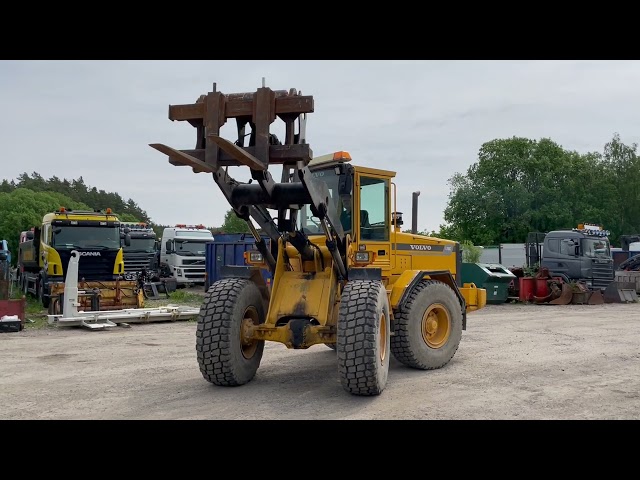 906844 Wheel loader Volvo L70B, 1994