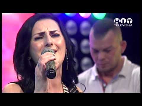 Sabina Siocic -- HIT TV --LIVE -- Vreme kao da stoji ...