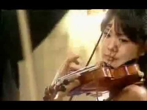 Miki Kobayashi plays at 14th International Henryk Wieniawski Violin Competition 2011 (Stage 4)
