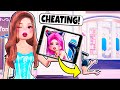 Using Cameras To CHEAT In Dress to Impress Hide N' Seek!