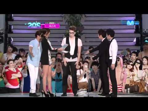 120628 20's Choice Online Music + Blue Carpet star Interview - Busker Busker