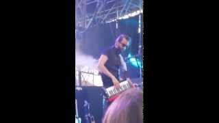 Julien Doré -  London nous aime (solo de Baptiste) - Vienne - 20/07/15