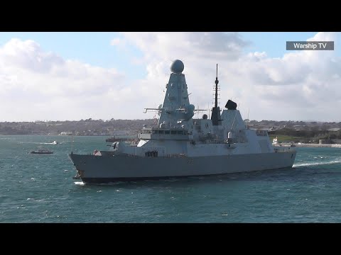 HMS DAUNTLESS D33 DEPARTS DEVONPORT NAVAL BASE IN PLYMOUTH (WARSHIP TV HIGHLIGHTS)