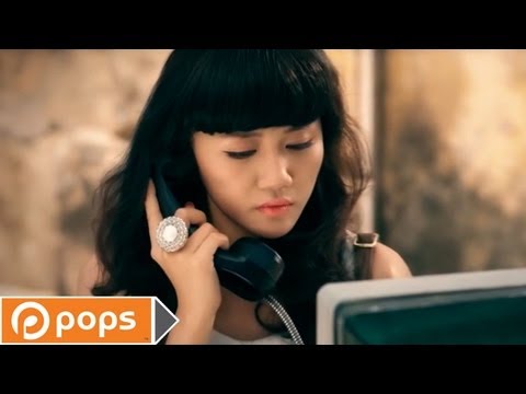 Thể hiện bởi Văn Mai Hương