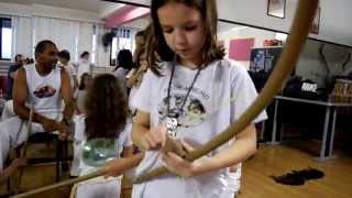 Construindo o berimbau ecológico na Unidade Barra