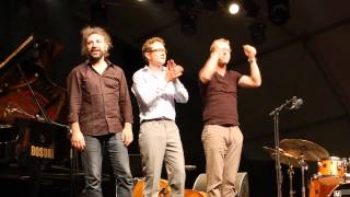 Brigas nunca mais - Stefano Bollani, Jesper Bodilsen, Morten Lund