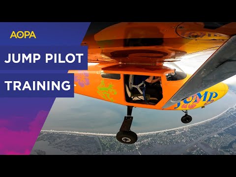 Training to be a jump pilot for a day with Jumpers Away