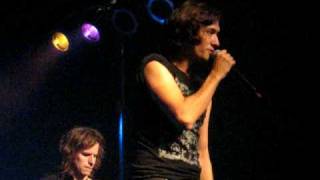 David Usher - When It Hurts (live)