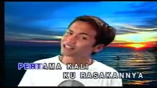 Download lagu Spin -dilambung ombak kasih mp3 Download lagu Spin -dilambung ombak kasih mp3