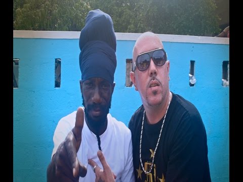 Blizz Feat. Sizzla - Party Time (Official Video)