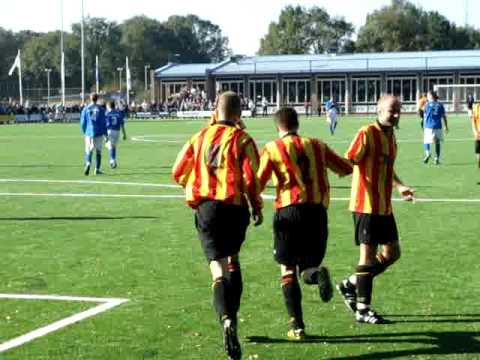 Soest  - Sporting Martinus: penalty Nipius (SMFC video)