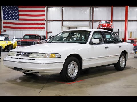 1997 Ford Crown Victoria (CC-1903937) for sale in Kentwood, Michigan
