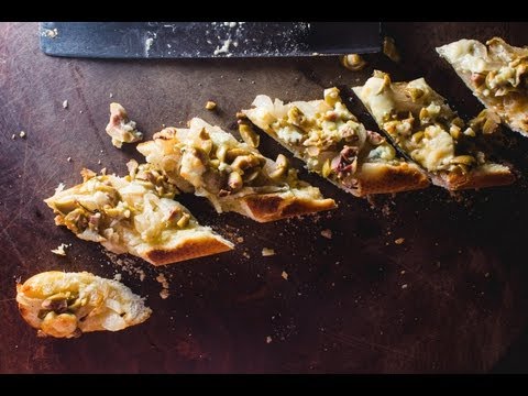 Blue Cheese & Olive Bread