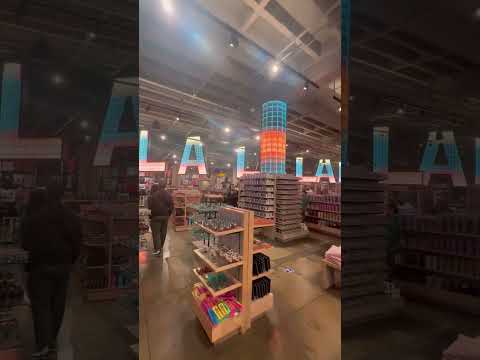Tienda de recuerdos en Los Ángeles california #reels #vlog #california #viral
