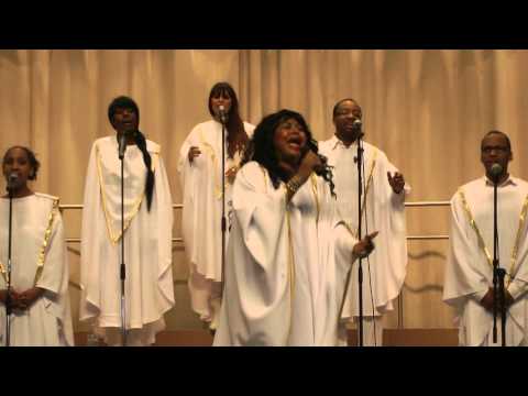 BLACK & WHITE Gospel Tournee 2016 - Deborah Woodson