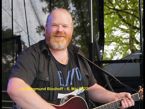 Lage - 6. Mai 2022 - Europafest im Bürgerpark - Musik: André Deininger