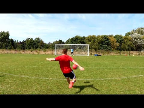 "Oi Chris, hit that"