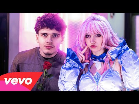 SK - Fallen in Love With an E-GIRL