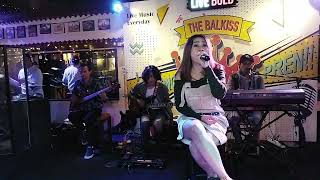 Download lagu the balkiss cafe & resto - 7up band ft fugie rey - anak sekolah mp3
