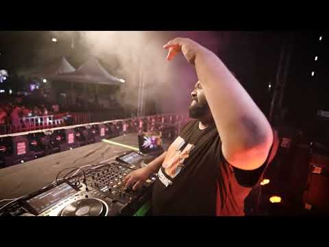 Let Me Love You X Naadan Vibe | Ribin Richard Live