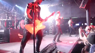 Buckcherry - Tight Pants (Houston 09.30.15) HD