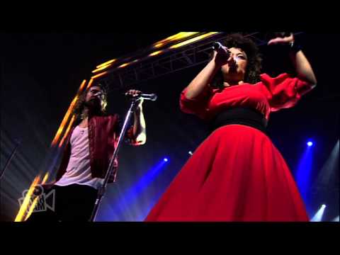 Sneaky Sound System - One More Time / I Love It (Track 13 of 15) | Moshcam