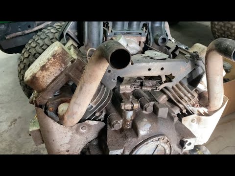How to fix: oil Leak on a John Deere D140 22hp engine Intek Briggs &  Stratton Engine Governor seal!