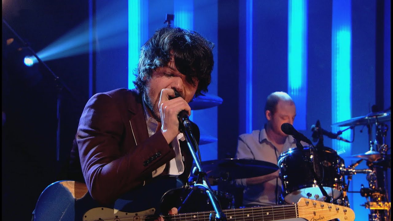 Biffy Clyro - The Captain (Later Archive 2009) - YouTube