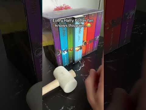 You books deserve a better bookend 😂 #harrypotter #harrypotterfan #potterhead #harrypotterbooks