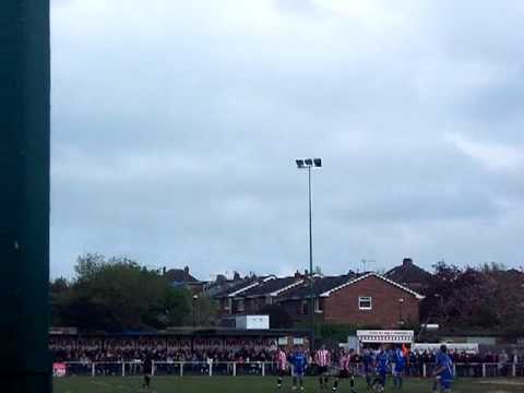 AFC Hornchurch 2-1 Lowestoft Town AET. Ryman Isthmian Premier Play-Off Final. Mon7May2012