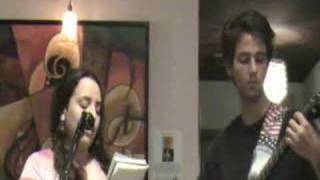 Celia Inside with Gabi und Forrest