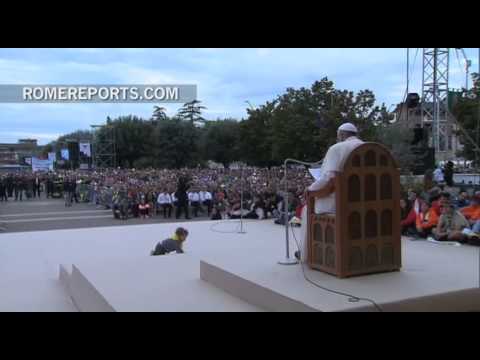 Click to Watch the Pope Francis Calls Christian Marriage a Vocation, Convenes Extraordinary Synod on the Family video