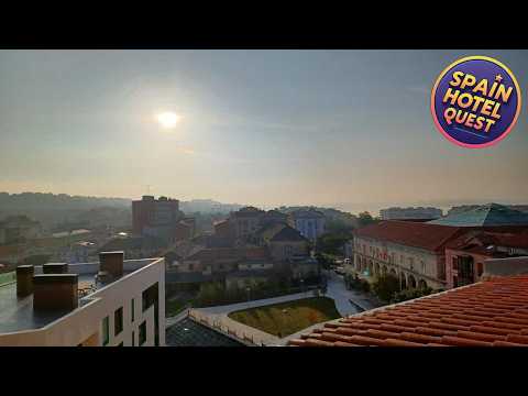 Habitaciones en El Atico de Tona mirando a la Bahia de Santander | Santander, Spain | Hotel Review 🌟
