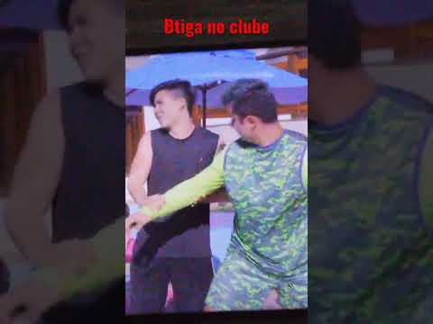 briga no clube maloucos