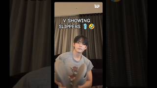 Download lagu Taehyung showing slippers 🤣🩴 BTS V today weavers live. 18.09.25💜 #btsvlive #bts #army#vlive @BTS mp3