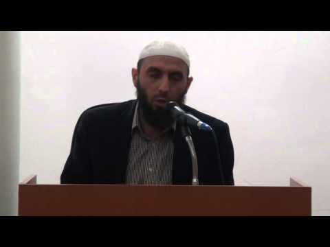 Hoxhë Bashkim Bajrami-Personi që jep sadaka fshehurazi, saqë dora e majtë nuk e di c'jep e djathta