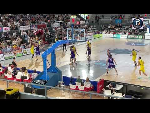 RESUMEN DEL PARTIDO ZUNDER PALENCIA 88 - ALIMERKA OVIEDO 63