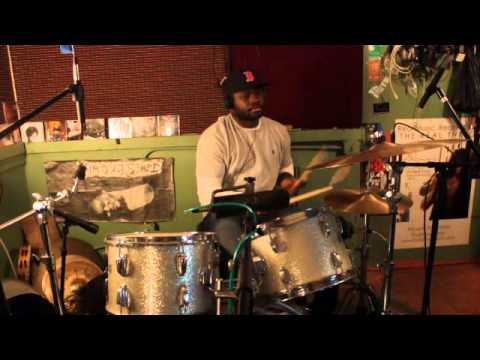 steve playin drum