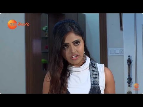 Akshara humiliates Shruti - Radhamma Kuthuru -Telugu Tv Serial - Akshara - Full Ep 222 - Zee Telugu