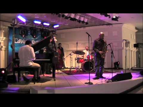 Miguel Zenon presents Caravana Cultural - Tribute to Miles Davis (Joshua)