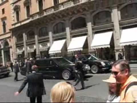 President Bush s caddy craps out in Italy