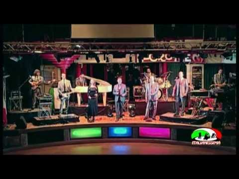 MARCO E IL CLAN L'UNIVERSO PER ME #italianissimatv #veryitaliantv