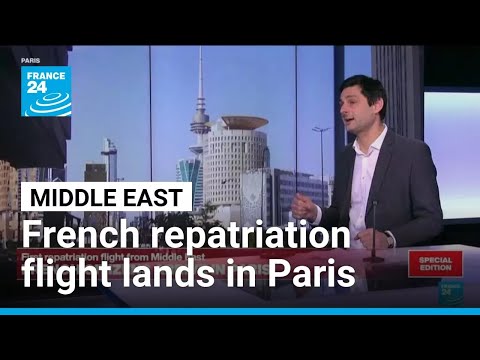 First French repatriation flight lands in Paris from the Middle East • FRANCE 24 English