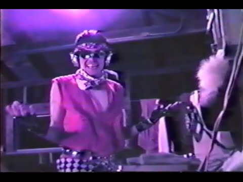 Teik Arô (アロ)  -  Tried by the Aliens