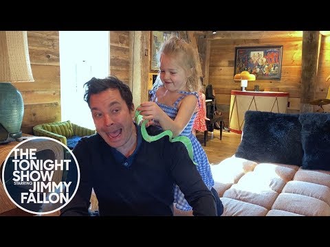 ザ・トゥナイト・ショーアットホーム版（サンキュー・ノート-バーニー・サンダース (The Tonight Show: At Home Edition (Thank You Notes - Bernie Sanders))