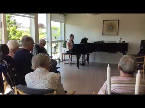 Klaver spil på Blåbærhaven